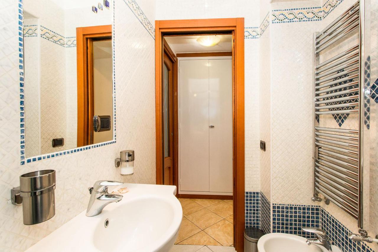 Piazza Bengasi Cozy Apartment Turin Ngoại thất bức ảnh